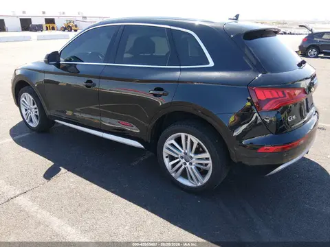 2018 Audi Q5 2.0t Premium/2.0t Tech Premium VIN WA1BNAFYXJ2022021 фото 3