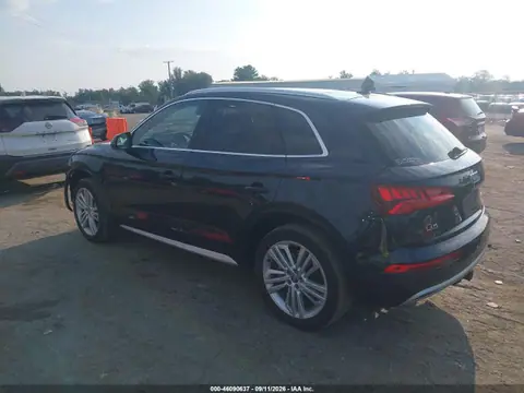 2018 Audi Q5 2.0t Premium/2.0t Tech Premium VIN WA1BNAFY4J2216222 фото 3