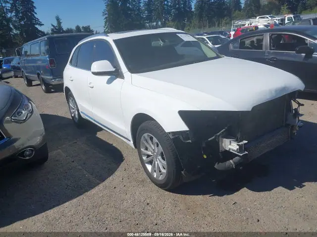 WA1LFAFPXEA121054 — 2014 Audi Q5 2.0T Premium, Передняя часть (Front End), фото до ремонта