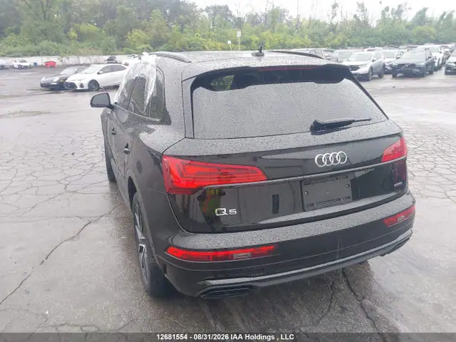WA1FAAFY5N2026321 — 2022 Audi Q5 45 Technik, фото 3 с аукциона IAAI 14.10.2026, Правый бок