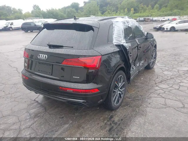 WA1FAAFY5N2026321 — 2022 Audi Q5 45 Technik, фото 4 с аукциона IAAI 14.10.2026, Правый бок