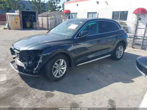 2020 Audi Q5 Premium 45 Tfsi Quattro S Tronic VIN WA1ANAFY2L2038132 фото 2