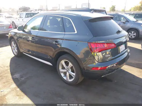 2020 Audi Q5 Premium 45 Tfsi Quattro S Tronic VIN WA1ANAFY4L2018366 фото 3