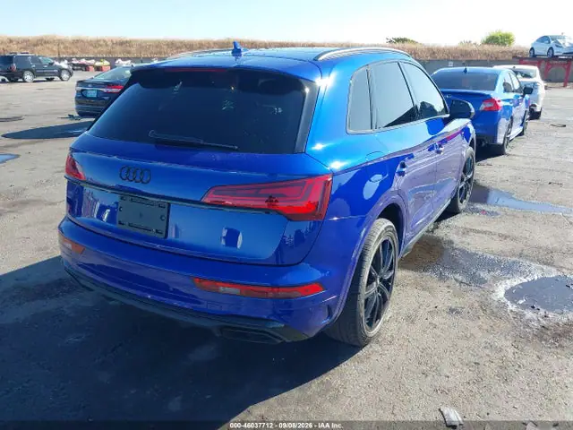 WA1E2AFY6M2042888 — 2021 Audi Q5 Premium Plus 55 Tfsi E Quattro S Tronic, фото 4 с аукциона IAAI 14.10.2026, Передняя часть слева