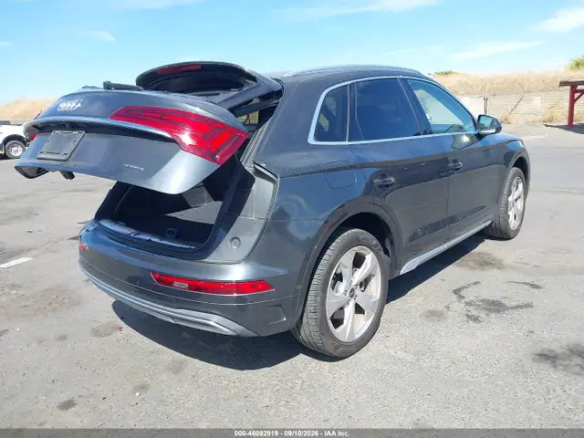 WA1CAAFY5M2076427 — 2021 Audi Q5 Prestige 45 Tfsi Quattro S Tronic, фото 4 с аукциона IAAI 14.10.2026, Задняя часть