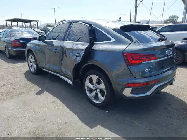 WA15AAFY8M2087270 — 2021 Audi Q5 Sportback Premium Plus 45 Tfsi Quattro S Tronic, фото 3 с аукциона IAAI 13.10.2026, Левый бок