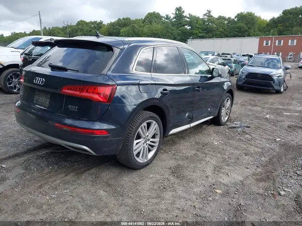 WA1BNAFY0J2122628 — 2018 Audi Q5, фото 4 с аукциона IAAI 13.10.2026, Правый бок