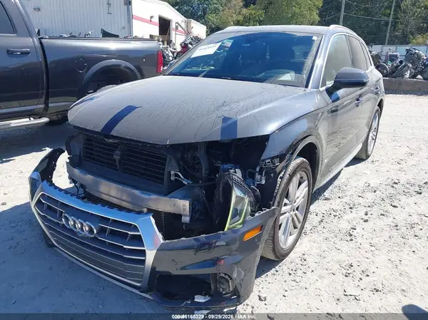 WA1CNAFY1J2169896 — 2018 Audi Q5, фото 2 с аукциона IAAI, Передняя часть