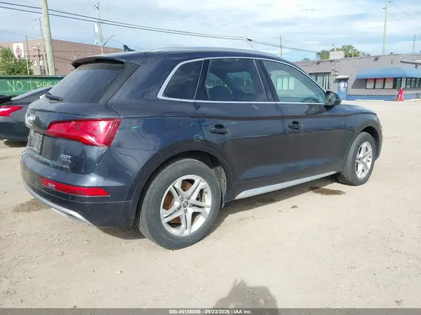 WA1BNAFY7J2201875 — 2018 Audi Q5, фото 4 с аукциона IAAI, Левый бок