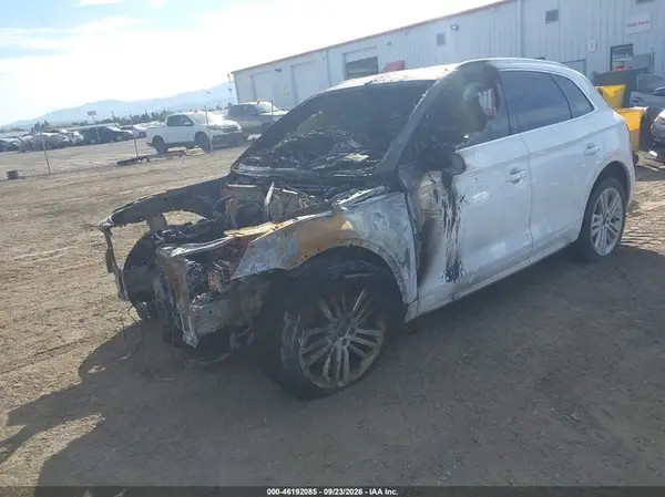 WA1CNAFY1J2005998 — 2018 Audi Q5, фото 2 с аукциона IAAI, Пожар двигателя