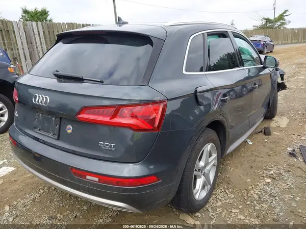 WA1BNAFY2J2093696 — 2018 Audi Q5, фото 4 с аукциона IAAI 14.10.2026, Передняя часть