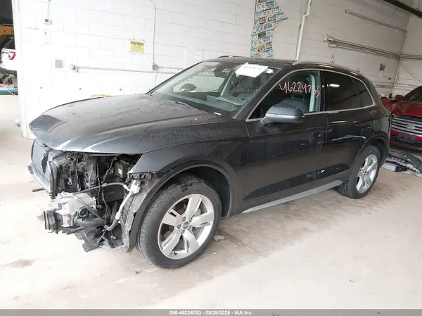 WA1BNAFY6J2068512 — 2018 Audi Q5, фото 2 с аукциона IAAI, Передняя часть
