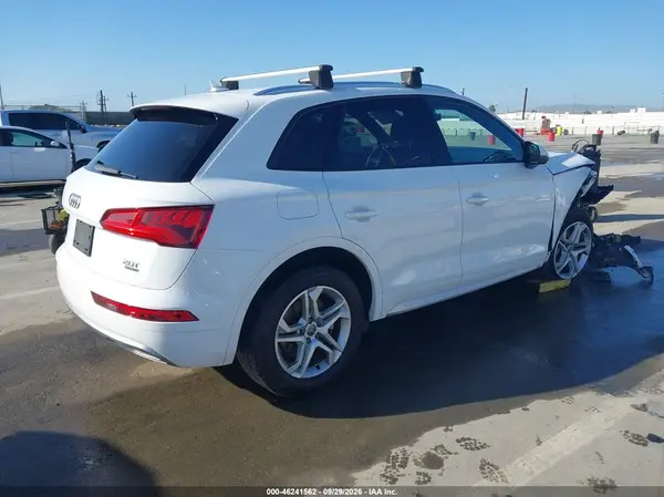 WA1ANAFY0J2020337 — 2018 Audi Q5, фото 4 с аукциона IAAI, Передняя часть