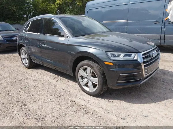 WA1BNAFY5K2081804 — 2019 Audi Q5, Правый бок (Right Side), фото до ремонта