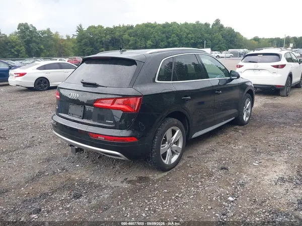 WA1BNAFY4K2095869 — 2019 Audi Q5, фото 4 с аукциона IAAI 13.10.2026, Левый бок