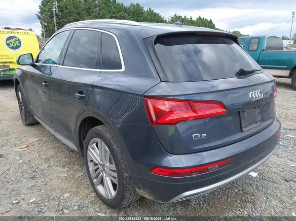 WA1BNAFY1K2118797 — 2019 Audi Q5, фото 3 с аукциона IAAI 08.10.2026, Передняя часть справа