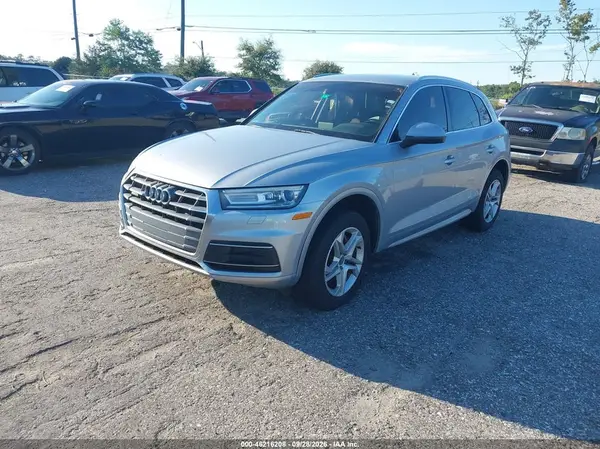 WA1ANAFY9K2115948 — 2019 Audi Q5, фото 2 с аукциона IAAI, Правый бок