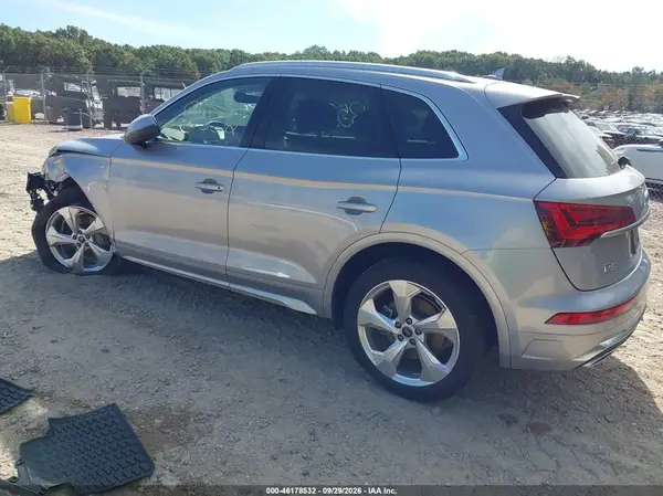 WA1EAAFY2P2055905 — 2023 Audi Q5, фото 3 с аукциона IAAI, Передняя часть справа