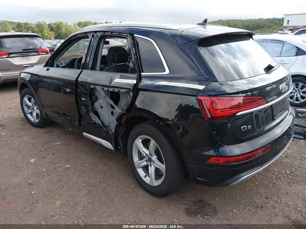WA1ABAFY9R2018509 — 2024 Audi Q5, фото 3 с аукциона IAAI, Левый бок