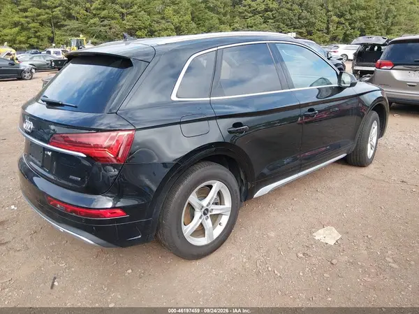 WA1ABAFY9R2018509 — 2024 Audi Q5, фото 4 с аукциона IAAI, Левый бок
