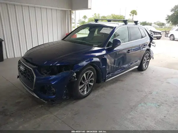 WA1GAAFYXR2078117 — 2024 Audi Q5, фото 2 с аукциона IAAI, Левый бок