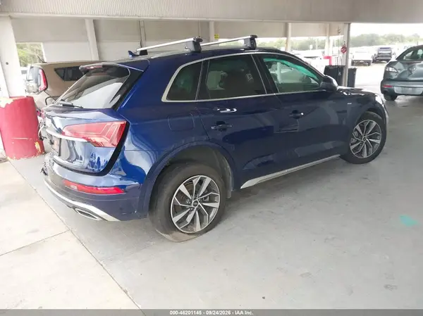 WA1GAAFYXR2078117 — 2024 Audi Q5, фото 4 с аукциона IAAI, Левый бок