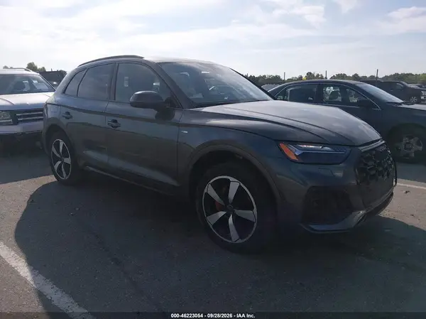 WA1FAAFY7R2115331 — 2024 Audi Q5, Передняя часть слева (Left Front), фото до ремонта