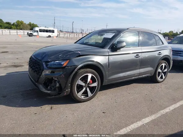 WA1FAAFY7R2115331 — 2024 Audi Q5, фото 2 с аукциона IAAI, Передняя часть слева