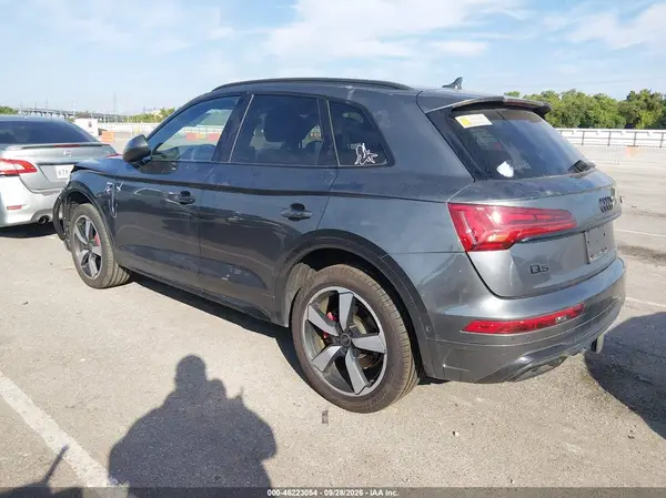 WA1FAAFY7R2115331 — 2024 Audi Q5, фото 3 с аукциона IAAI, Передняя часть слева