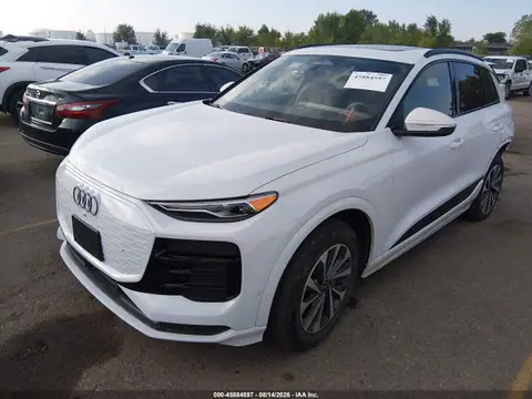 2025 Audi Q6 E-tron Premium Quattro VIN WA114BGF7SA032966 фото 2