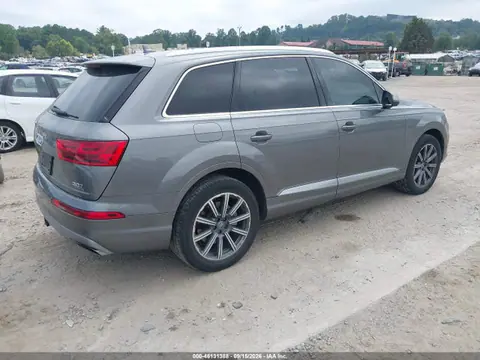 2017 Audi Q7 3.0t Premium VIN WA1LAAF72HD005123 фото 4