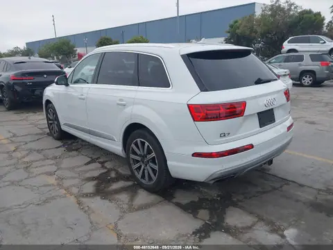2017 Audi Q7 3.0t Premium VIN WA1LAAF73HD035747 фото 3