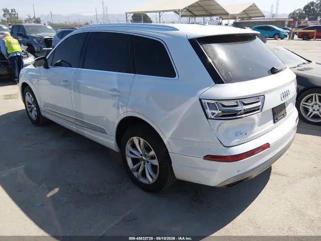 WA1AAAF71JD053807 — 2018 Audi Q7 3.0T Premium, фото 3 с аукциона IAAI 30.09.2026, Естественный износ