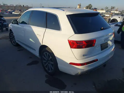 2019 Audi Q7 55 Premium/55 Se Premium VIN WA1LAAF78KD038327 фото 3