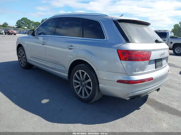 WA1VAAF7XHD031154 — 2017 Audi Q7, фото 3 с аукциона IAAI 08.10.2026, Естественный износ