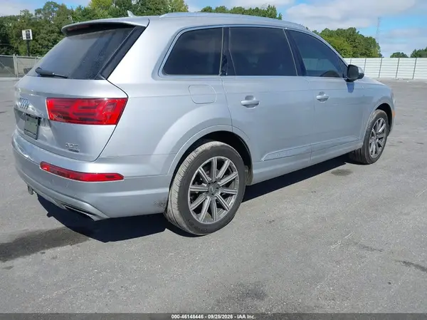 WA1VAAF7XHD031154 — 2017 Audi Q7, фото 4 с аукциона IAAI 08.10.2026, Естественный износ
