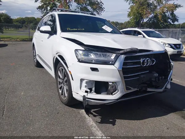 WA1LAAF75HD036544 — 2017 Audi Q7, Передняя часть (Front End), фото до ремонта