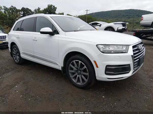 WA1LAAF77HD021110 — 2017 Audi Q7, Естественный износ (Normal Wear & Tear), фото до ремонта