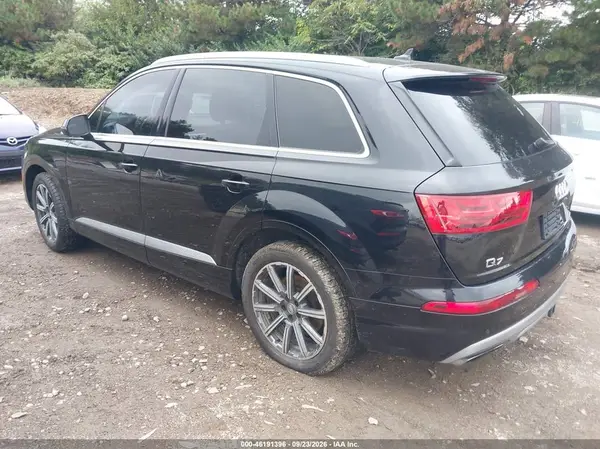 WA1LAAF77HD006672 — 2017 Audi Q7, фото 3 с аукциона IAAI, Подтопление