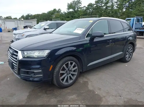 2017 AUDI Q7 VIN WA1VAAF73HD015717 фото 2