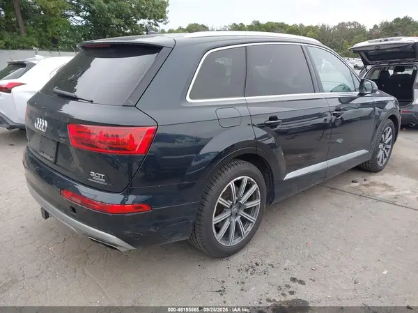 2017 AUDI Q7 VIN WA1VAAF73HD015717 фото 4