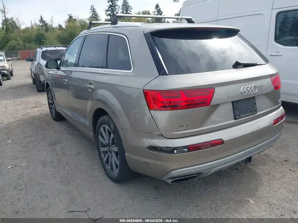 WA1VAAF75HD034639 — 2017 Audi Q7, фото 3 с аукциона IAAI, Задняя часть слева