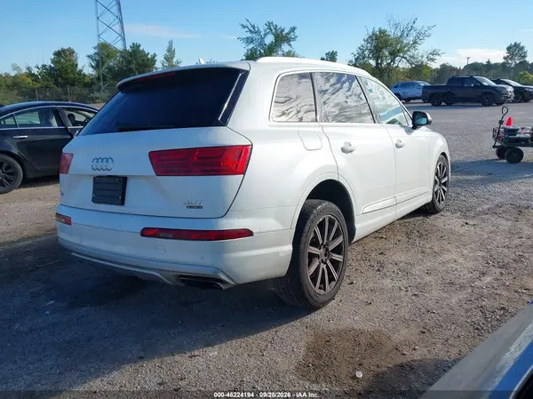 WA1VAAF73HD029018 — 2017 Audi Q7, фото 4 с аукциона IAAI, Передняя часть слева