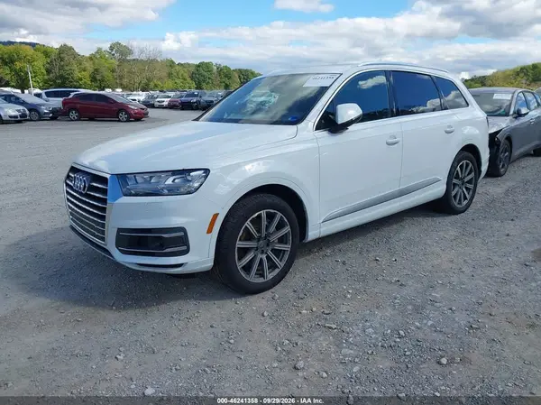 2017 AUDI Q7 VIN WA1VAAF74HD012423 фото 2