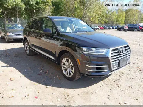 WA1LHAF73JD013944 — 2018 Audi Q7, Справа сзади, фото до ремонта