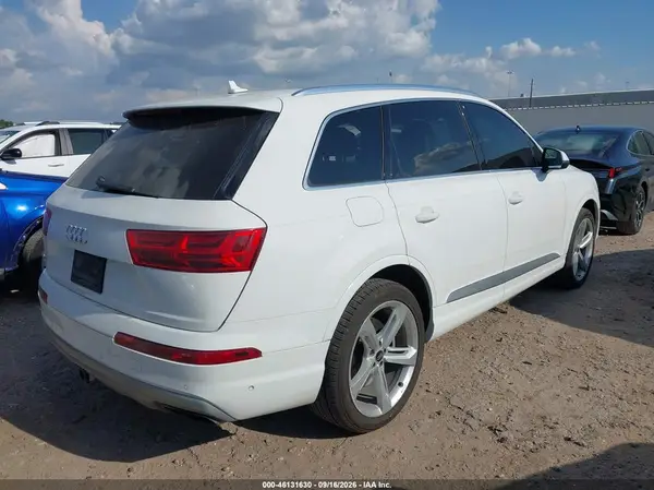 WA1VAAF76KD010681 — 2019 Audi Q7, фото 4 с аукциона IAAI 15.10.2026, Передняя часть слева