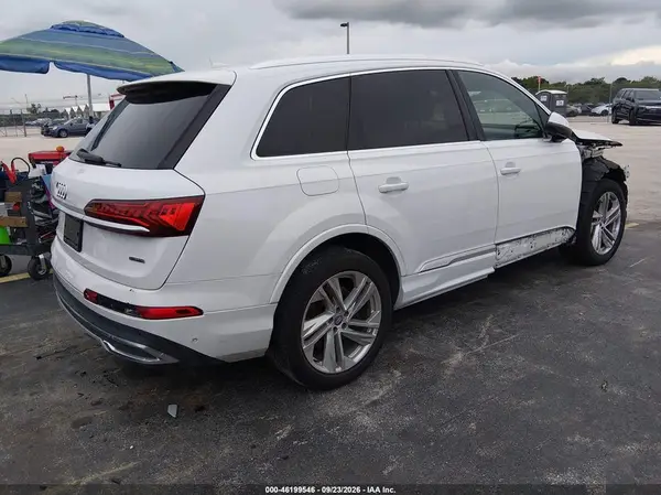 WA1LJAF73LD009576 — 2020 Audi Q7, фото 4 с аукциона IAAI, Передняя часть справа