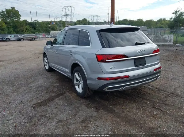 WA1AXBF73ND019748 — 2022 Audi Q7, фото 3 с аукциона IAAI, Пресная вода
