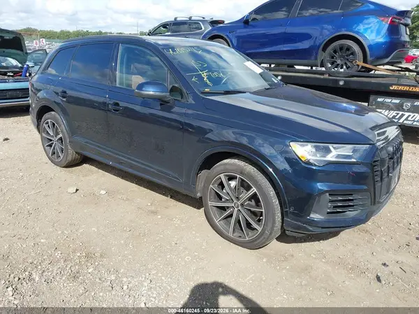 WA1LXBF7XPD009021 — 2023 Audi Q7, Подтопление (Flood), фото до ремонта