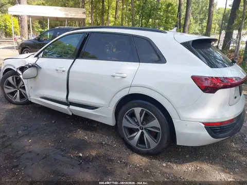 2024 Audi Q8 E-tron Premium Plus Quattro VIN WA15AAGE3RB030681 фото 3